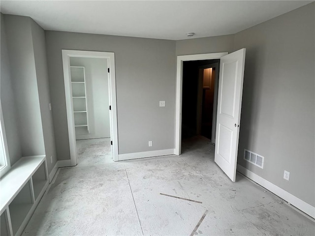 1709 SW Arbor Park Dr, Lees Summit, MO 64082 - unfurnished bedroom with baseboards