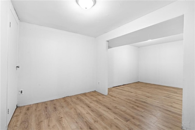 600 W Powahatan Ct, Independence, MO 64056 - additional living space featuring wood finished floors