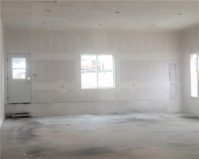 104 Lakeshore Dr, Kimberling City, MO 65686 - empty room featuring plenty of natural light