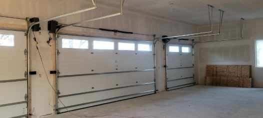 104 Lakeshore Dr, Kimberling City, MO 65686 - view of garage