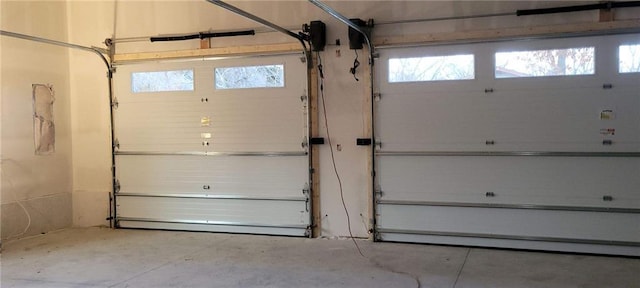 104 Lakeshore Dr, Kimberling City, MO 65686 - view of garage