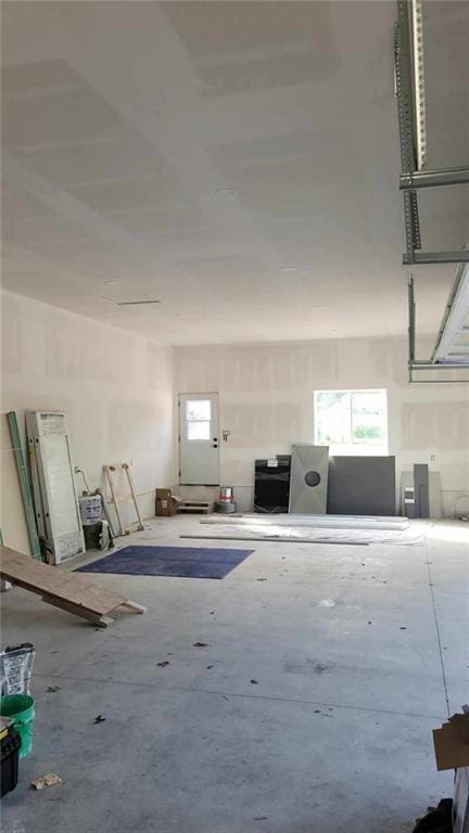 104 Lakeshore Dr, Kimberling City, MO 65686 - misc room with a garage