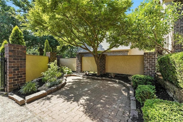 12468 Linden St, Leawood, KS 66209 - photo 4