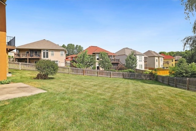 5214 NE 70th St, Kansas City, MO 64199 - fenced backyard with a residential view and a patio