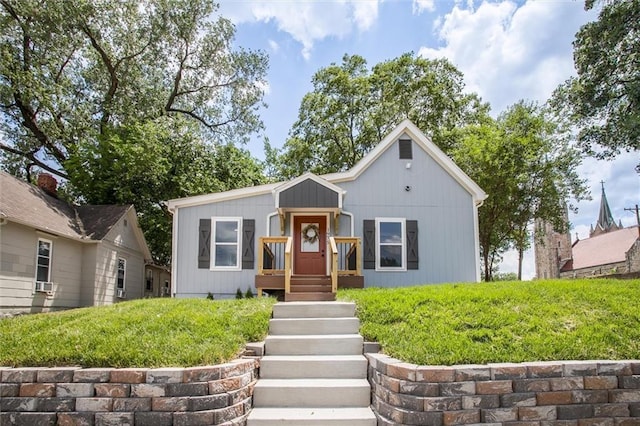 1975 Parallel Pkwy, Kansas City, KS 66104 - view of bungalow-style house