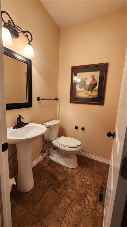 215 Countryview Dr, Pittsburg, KS 66762 - photo 33