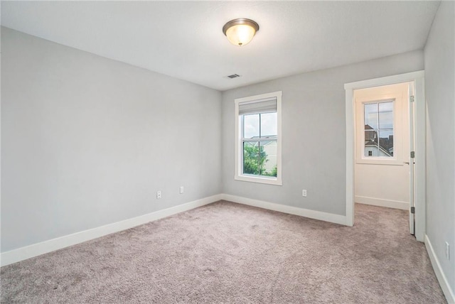 14446 Houston St, Olathe, KS 66061 - unfurnished room featuring carpet