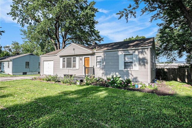 11803 Lawndale Ave, Kansas City, MO 64137 - photo 3
