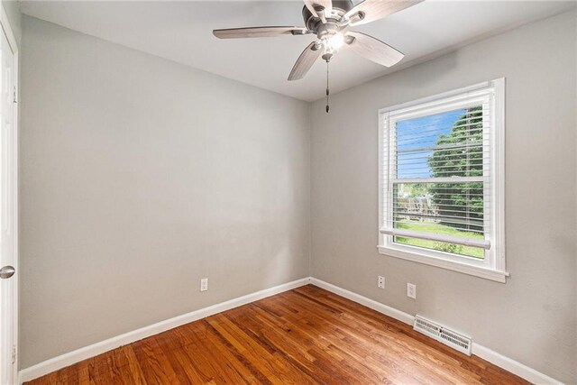 11803 Lawndale Ave, Kansas City, MO 64137 - photo 12