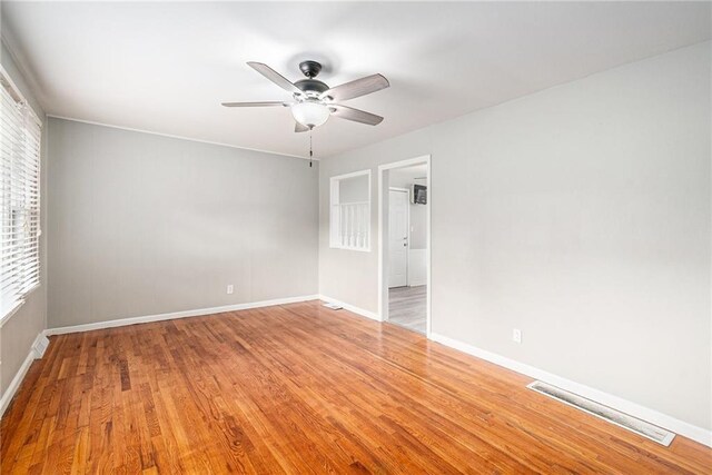 11803 Lawndale Ave, Kansas City, MO 64137 - photo 17