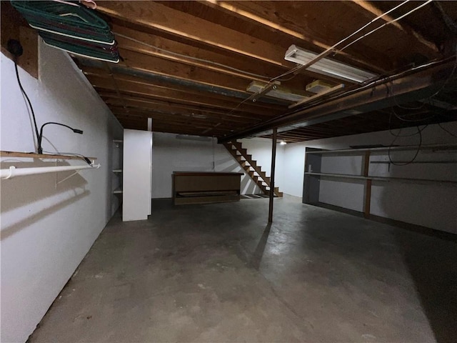 1423 Hickory St, Atchison, KS 66002 - unfinished basement featuring stairs