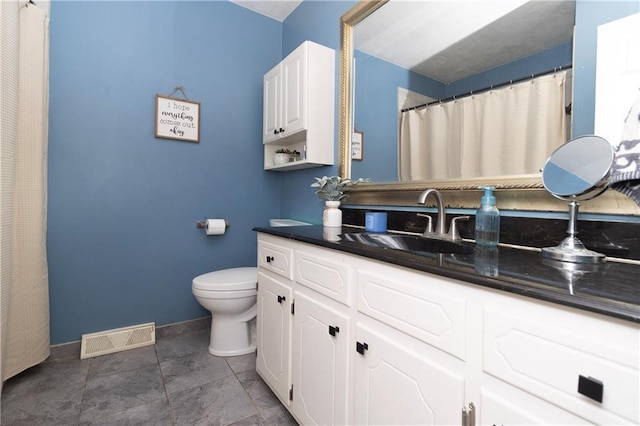 1005 SE Alice St, Blue Springs, MO 64014 - full bathroom with toilet and vanity