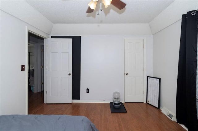 1005 SE Alice St, Blue Springs, MO 64014 - bedroom featuring wood finished floors and ceiling fan