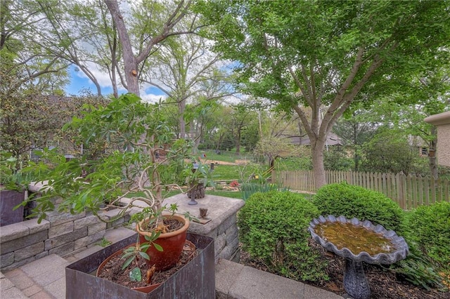 9015 Outlook Dr, Overland Park, KS 66207 - view of yard
