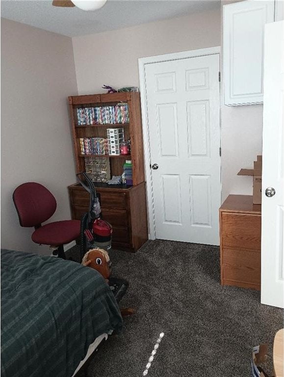 1712 S Hands St, Independence, MO 64055 - view of carpeted bedroom
