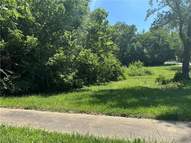 2327 Woodland Ave, Kansas City, MO 64108 - photo 2
