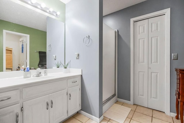 118 SE 215th Rd, Warrensburg, MO 64093 - full bathroom with vanity and tile patterned floors