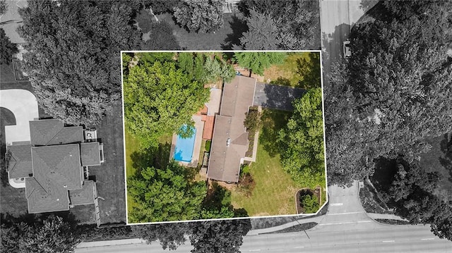 9440 Manor Rd, Leawood, KS 66206 - photo 53