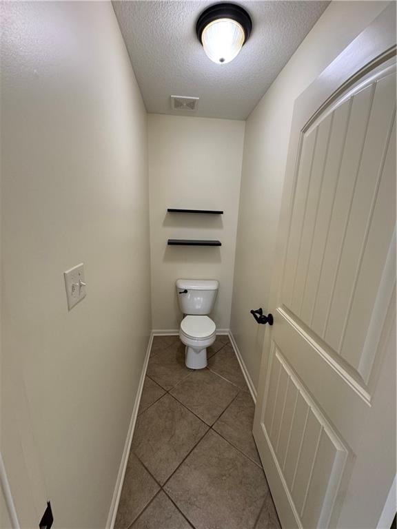 3009 Somerset Dr, Leavenworth, KS 66048 - photo 18