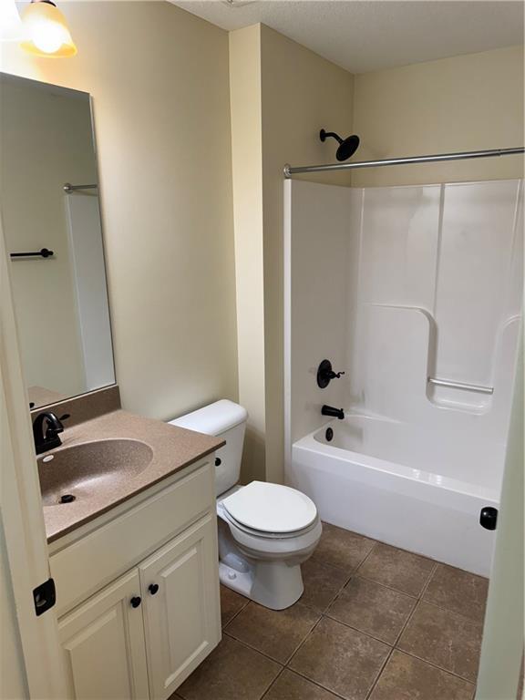 3009 Somerset Dr, Leavenworth, KS 66048 - photo 19