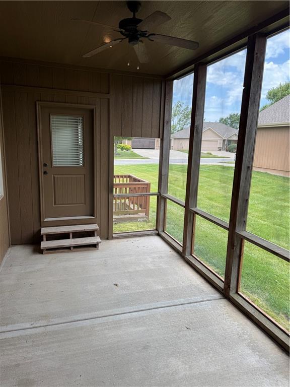 3009 Somerset Dr, Leavenworth, KS 66048 - photo 34