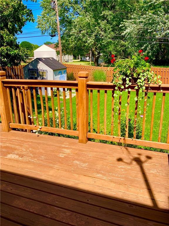 7909 Appleton Ave, Raytown, MO 64138 - view of wooden deck