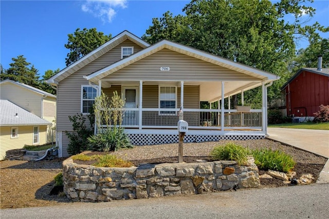 706 NE 39th Ter, Kansas City, MO 64116 - photo 1