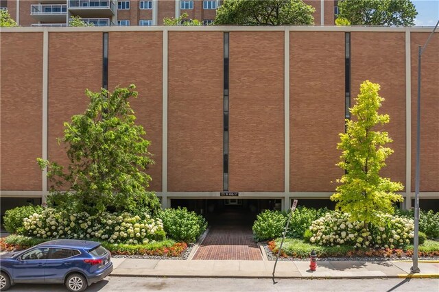 121 W 48th St Unit 602And # 604, Kansas City, MO 64112 - photo 58