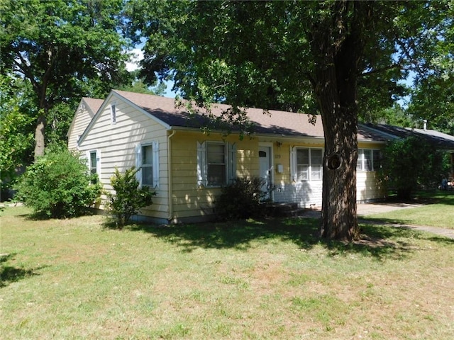 529 Hobson Pl, Pittsburg, KS 66762 - photo 2