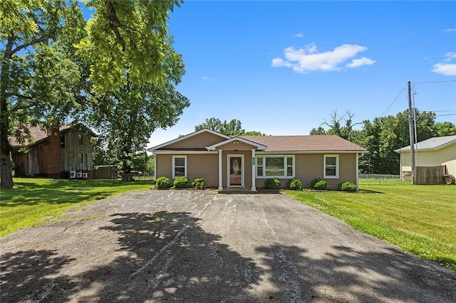 9616 Lake Lotawana Dr, Lees Summit, MO 64086 - photo 1