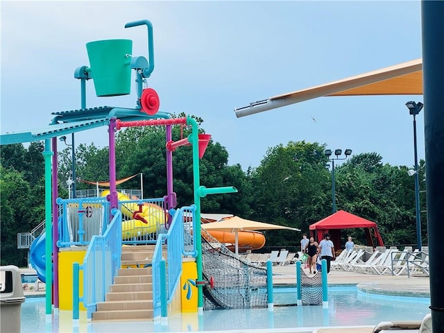14162 W 150th Ct, Olathe, KS 66062 - view of community playground