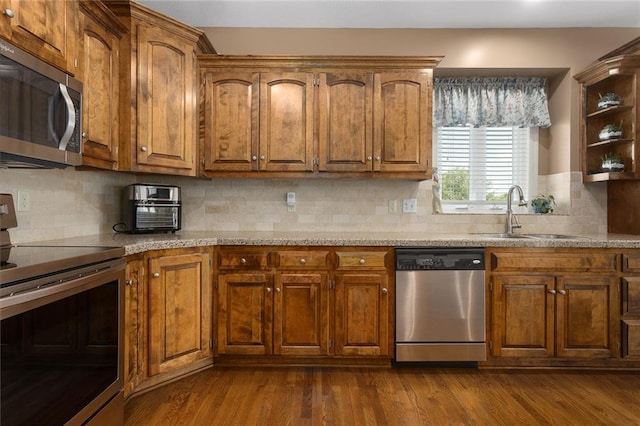 501 Chestnut Cir, Raymore, MO 64083 - photo 10