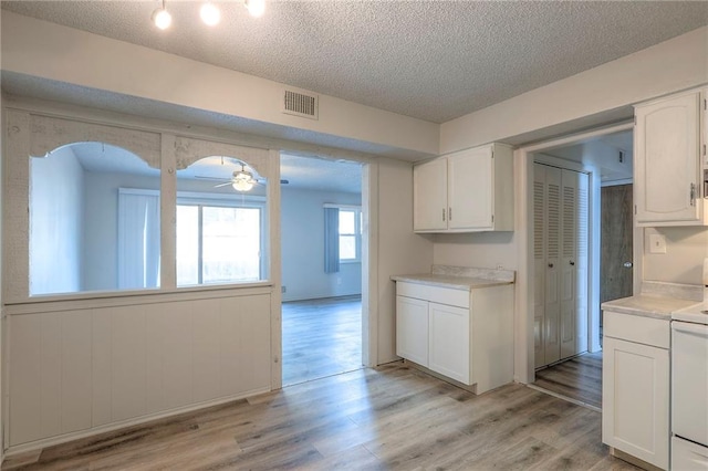 8029 E 130th Ct, Grandview, MO 64030 - photo 7
