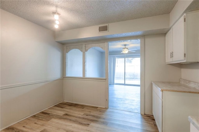 8029 E 130th Ct, Grandview, MO 64030 - photo 10