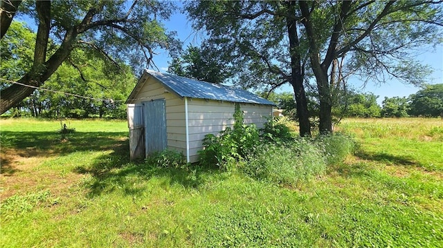 1443 215th St, Fort Scott, KS 66701 - view of shed
