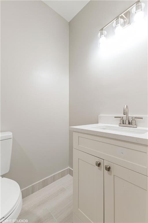 9408 Oakland Ave, Kansas City, MO 64138 - photo 9