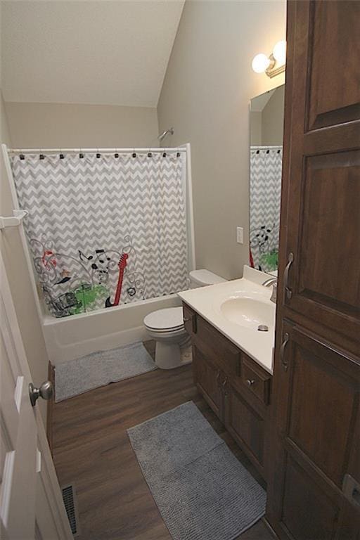 12413 Live Oak Cir, Peculiar, MO 64078 - photo 25