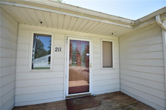 211 Southside Ct, Excelsior Springs, MO 64024 - doorway to property