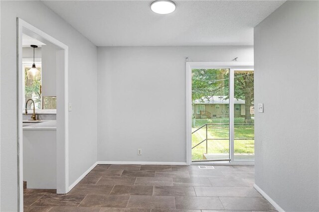 9203 James A Reed Rd, Kansas City, MO 64138 - photo 5