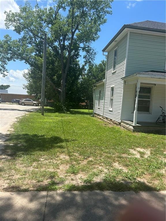 209 S Prairie, Yates Center, KS 66783 - view of green lawn