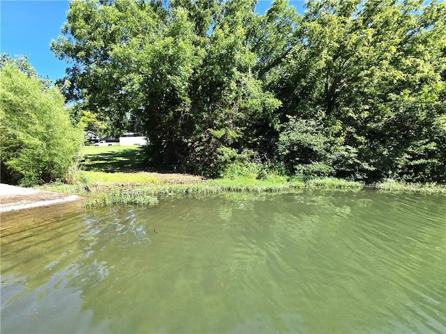 405 W Sugar Lake Dr, Mound City, KS 66056 - photo 2