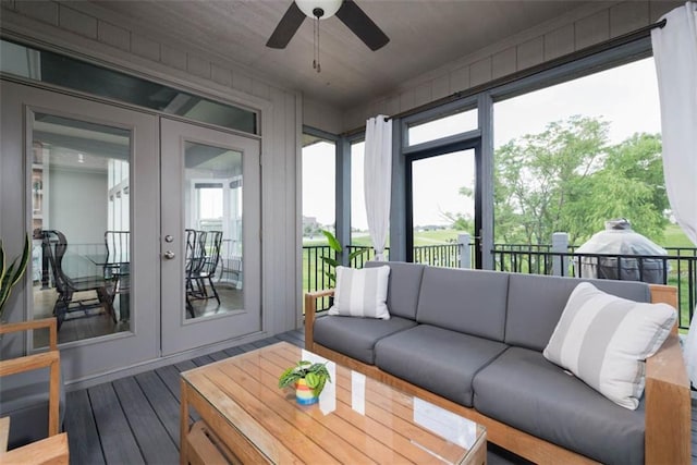 14423 N 145th St, Basehor, KS 66007 - sunroom featuring french doors, outdoor lounge area, and a ceiling fan