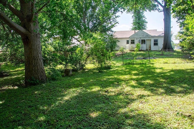 103 E 4th St, Carrollton, MO 64633 - photo 8