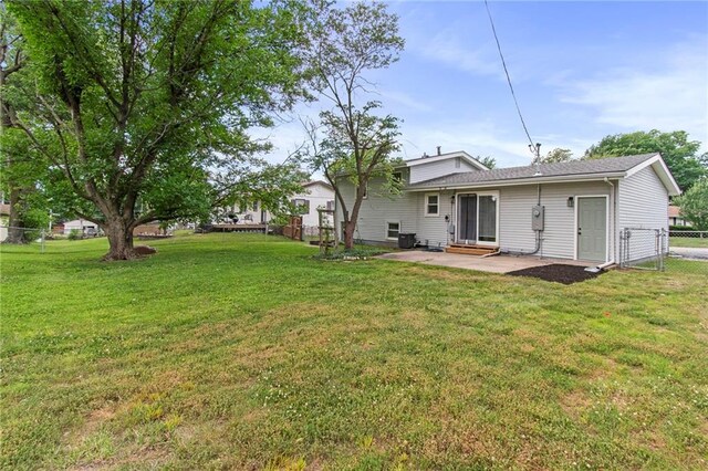 6405 N Indiana Ave, Gladstone, MO 64119 - photo 26