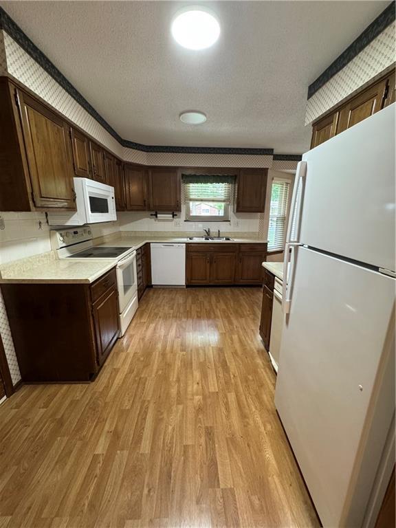 1323 W Johns Blvd, Raymore, MO 64083 - photo 6