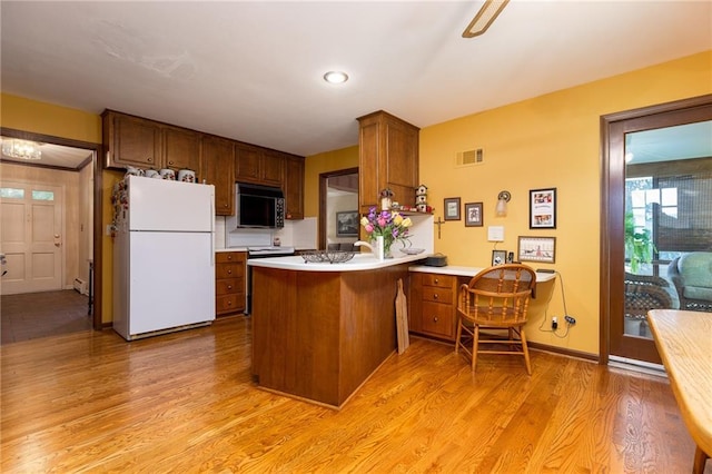 9308 Alhambra St, Prairie Village, KS 66207 - photo 7