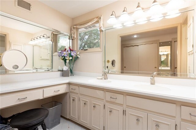 9308 Alhambra St, Prairie Village, KS 66207 - photo 18