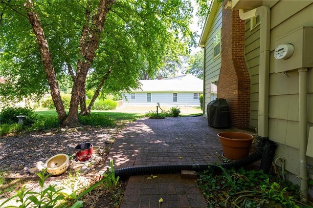 9308 Alhambra St, Prairie Village, KS 66207 - photo 23