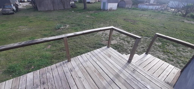 615 Church St, Neodesha, KS 66757 - wooden deck with a yard