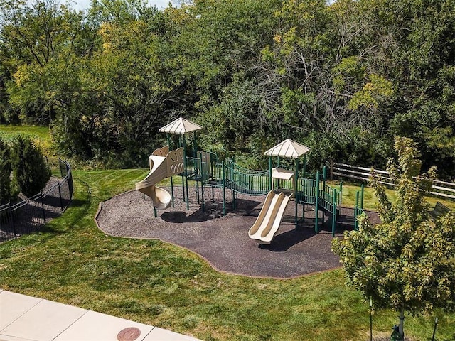 16420 Lucille St, Overland Park, KS 66221 - view of community playground